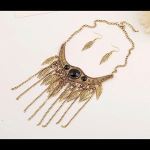 Dream Catcher Necklace & Earrings Set